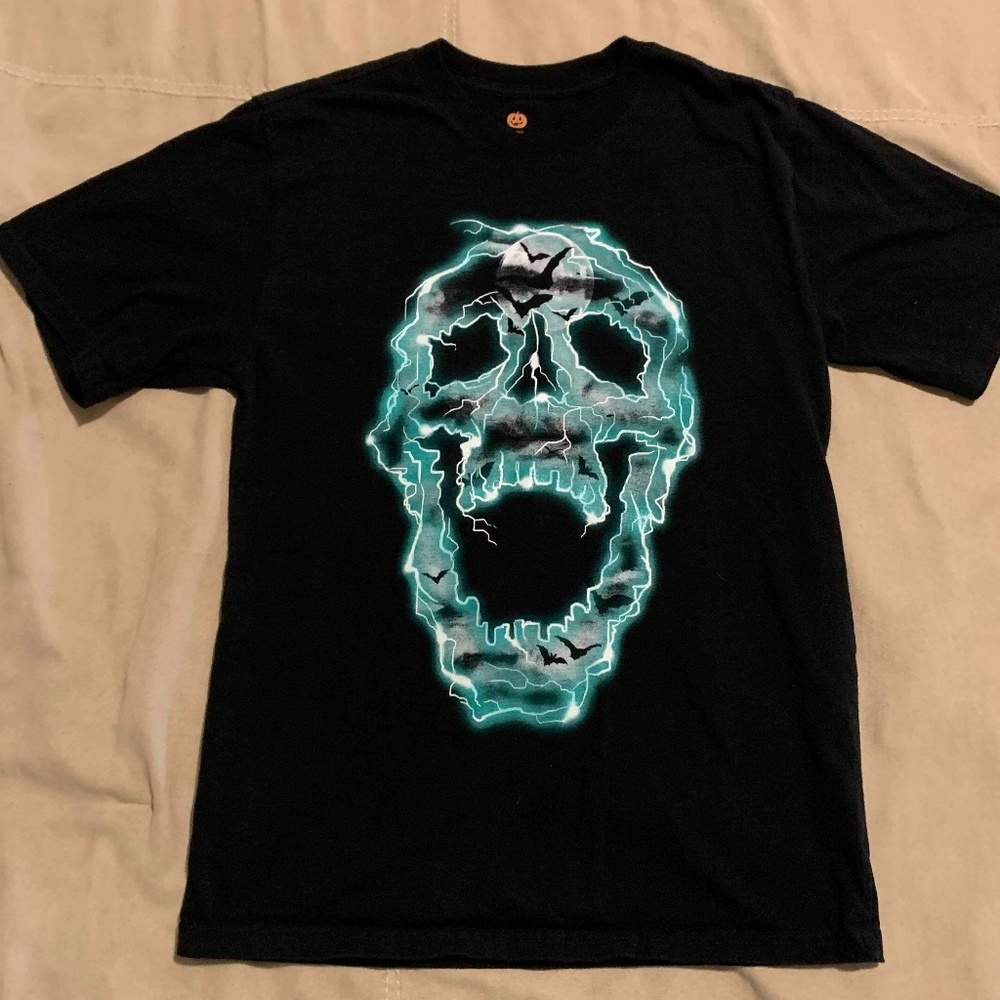 Skull shirt